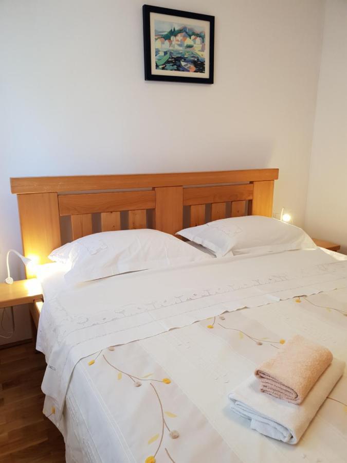 Cozy Apartments With Seafront Terraces Omiš Zewnętrze zdjęcie