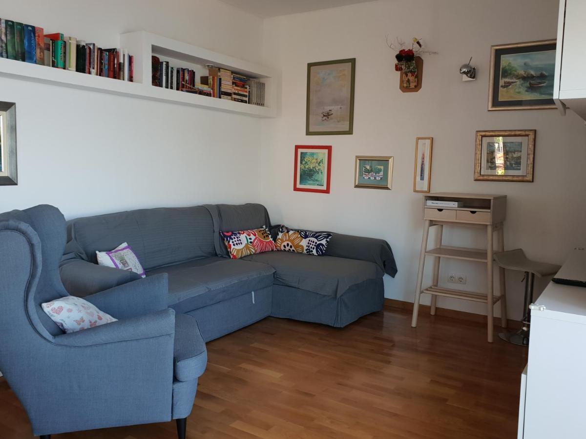 Cozy Apartments With Seafront Terraces Omiš Zewnętrze zdjęcie