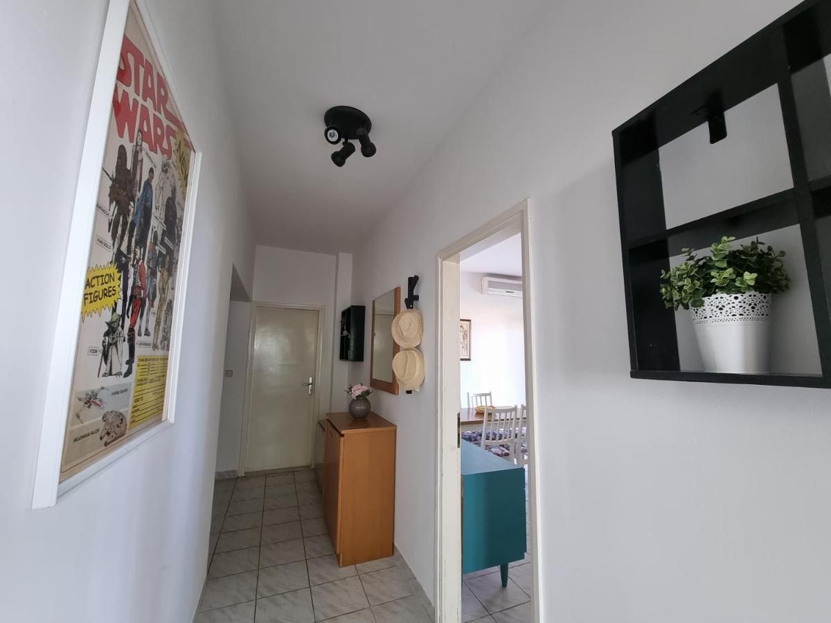Cozy Apartments With Seafront Terraces Omiš Zewnętrze zdjęcie