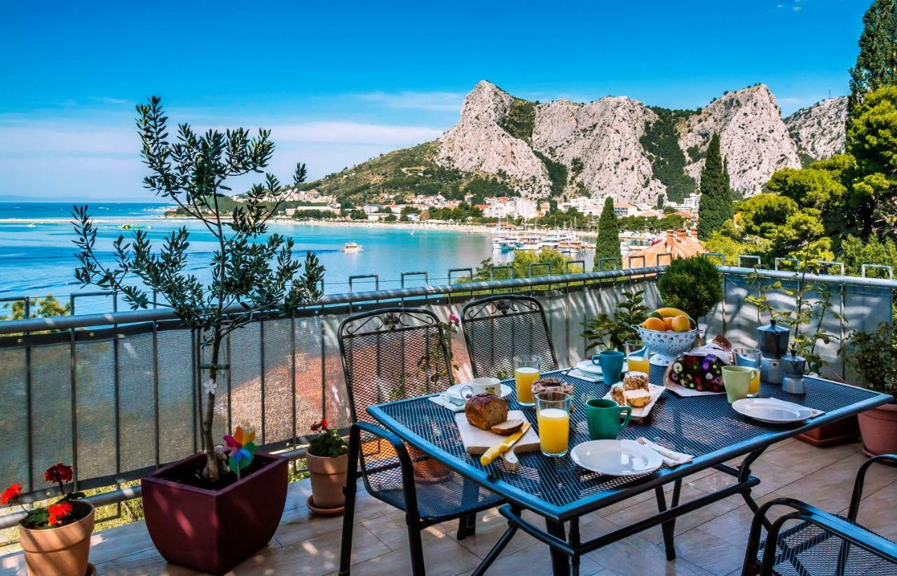 Cozy Apartments With Seafront Terraces Omiš Zewnętrze zdjęcie
