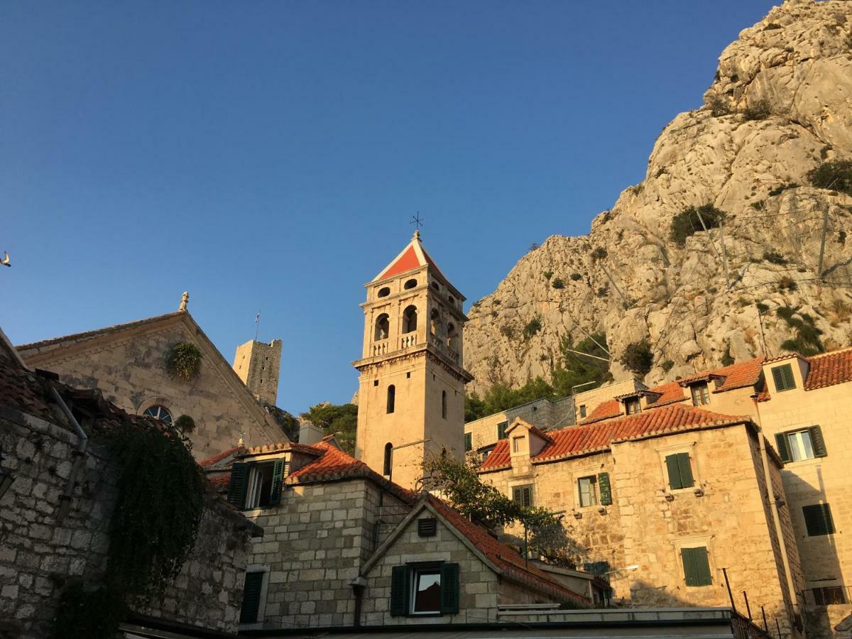 Cozy Apartments With Seafront Terraces Omiš Zewnętrze zdjęcie